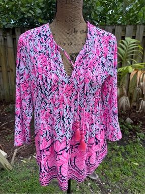 Lilly Pulitzer tunic tops size Xs and S NWOT